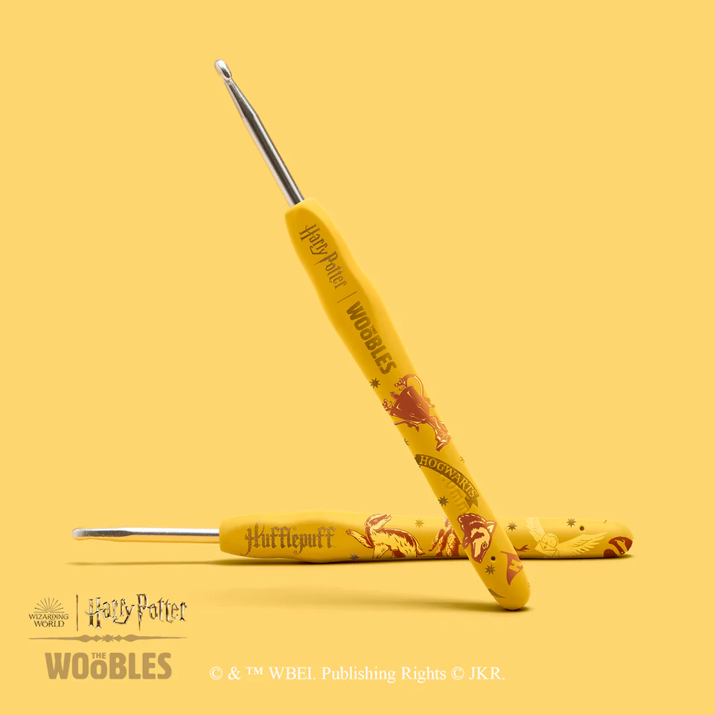 Hufflepuff™ Badger Crochet Kit - Image 2